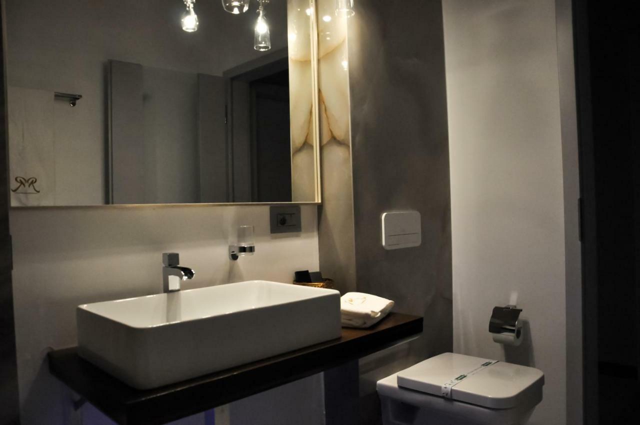 Rubio Residence - Accmonia Luxury Apartment Arad Extérieur photo